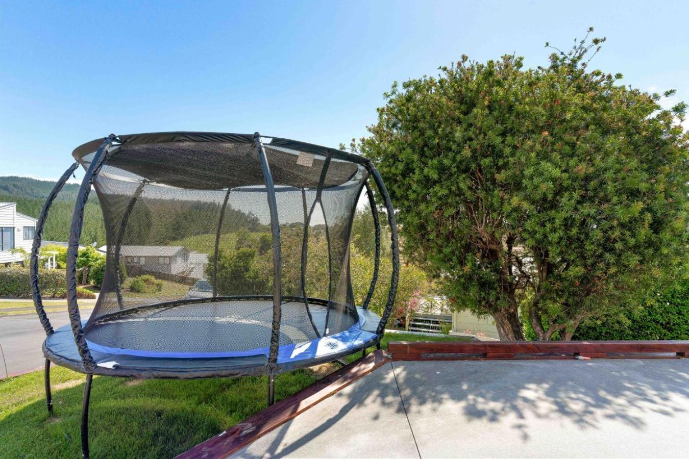 Onemana Retreat - Self-Contained Unit With Hot Tub Appartement Opoutere Buitenkant foto